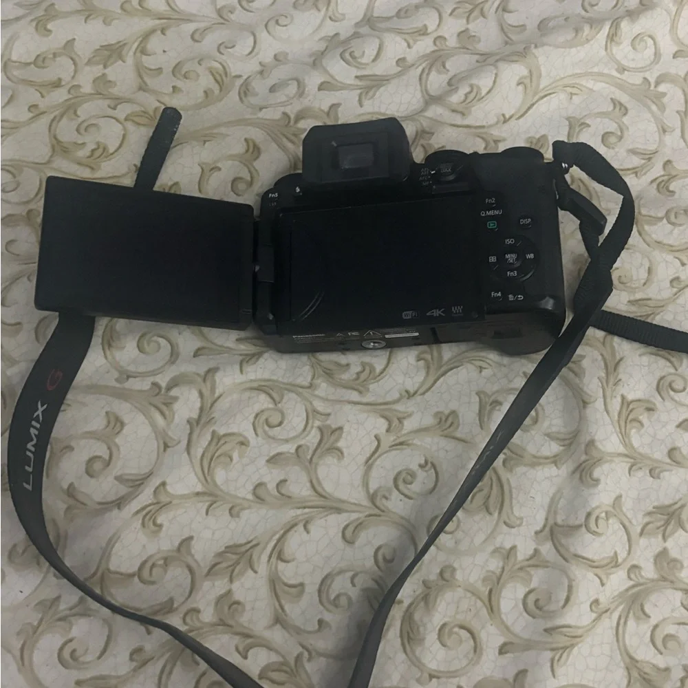 LUMIX G7- Panasonic LUMIX G X Varió 12-35mm f/2.8 (II)